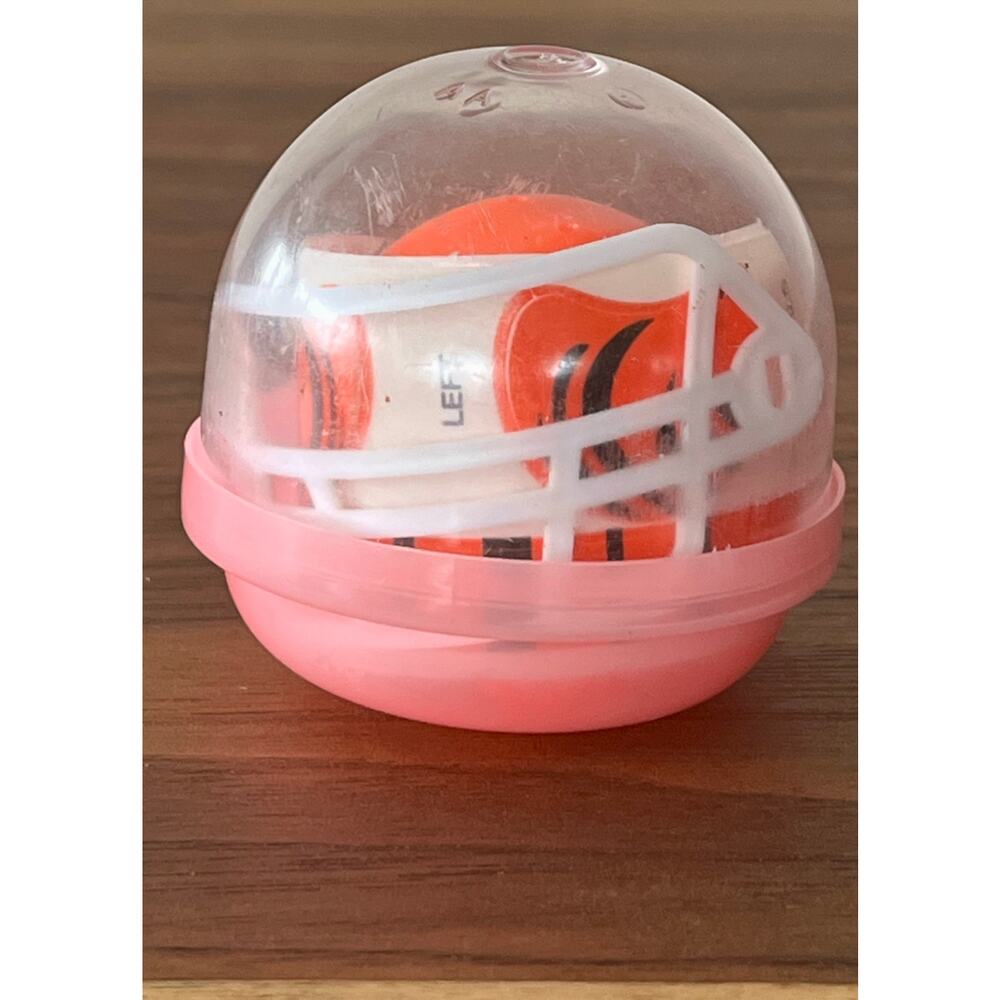 Vtg NFL Mini Gumball Vending Machine Plastic Cincinnati Bengals Football Helmet